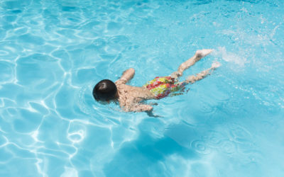 Otitis y piscinas, una difícil relación